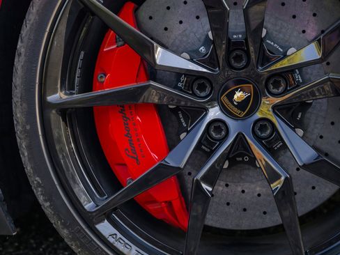 Used 2013 Lamborghini Aventador LP 700-4 image 49