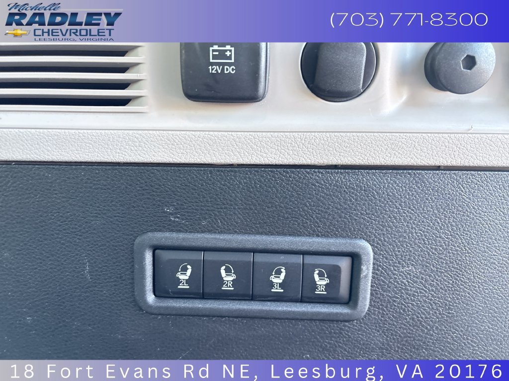 Used 2022 Jeep Wagoneer Series III w/ Premium Group I AWD/4WD image 13
