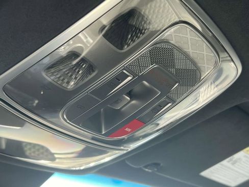 New 2024 Genesis GV60 Performance image 31