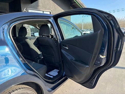 Used 2018 Toyota Yaris iA image 17