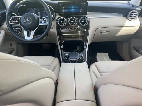 Certified 2022 Mercedes-Benz GLC 300 image 14