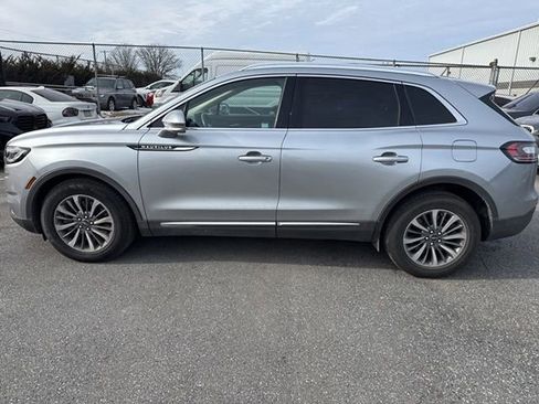 Used 2021 Lincoln Nautilus Reserve image 7