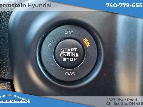 Used 2018 Jeep Wrangler Unlimited Sport S AWD/4WD image 18