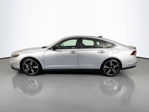 Certified 2023 Honda Accord Sport image 8