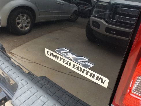 Used 2008 Ford Explorer Sport Trac Limited image 9