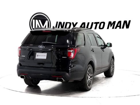 Used 2017 Ford Explorer Sport w/ Equipment Group 401A image 4