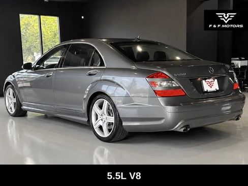 Used 2009 Mercedes-Benz S 550 4MATIC image 3