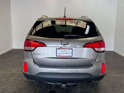 Used 2014 Kia Sorento LX FWD image 5