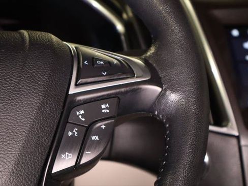 Used 2017 Ford Edge Titanium w/ Technology Package FWD image 20