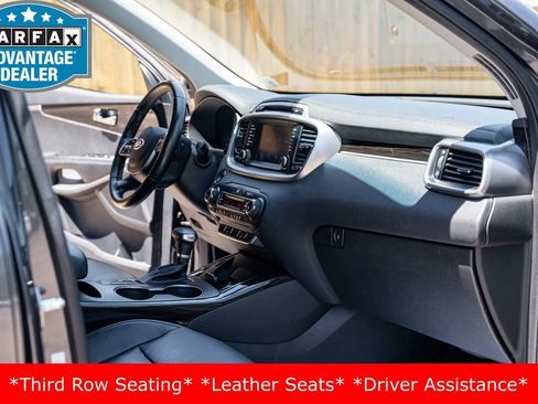 Used 2019 Kia Sorento EX AWD/4WD image 17
