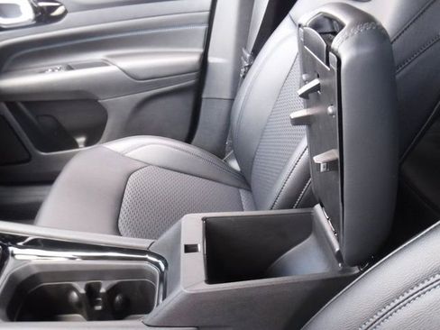 New 2026 Jeep Compass Latitude w/ Quick Order Package 29K image 16