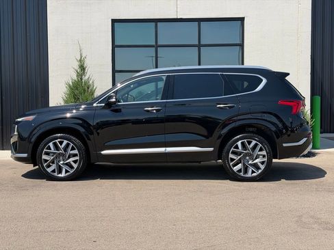 Used 2023 Hyundai Santa Fe Calligraphy AWD/4WD image 2