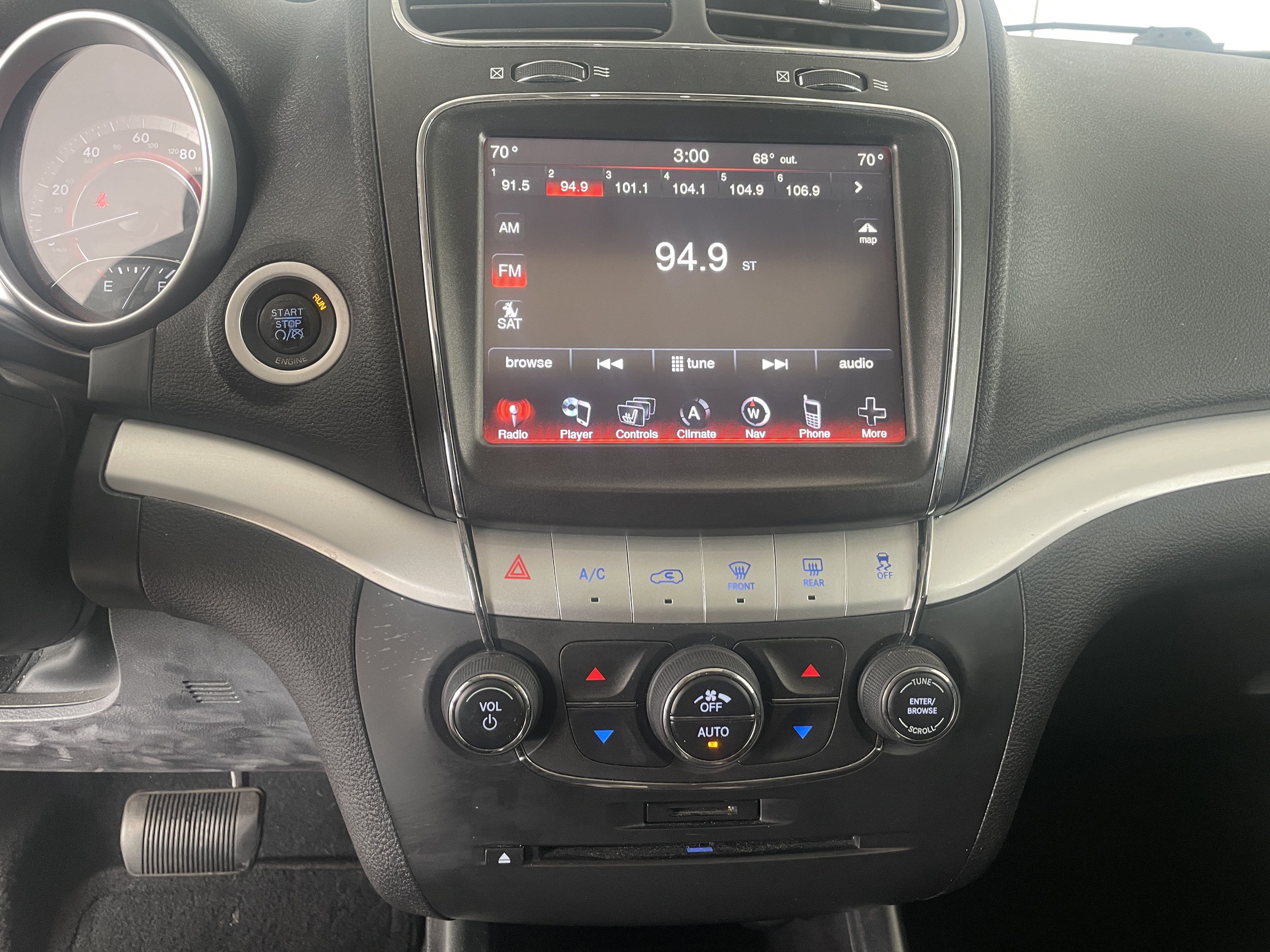 Used 2012 Dodge Journey R/T w/ Navigation & Sound Group I FWD image 14