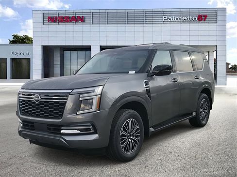 New 2026 Nissan Armada SL w/ Captain's Chari Seat Package image 3