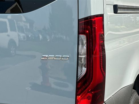 Used 2024 Mercedes-Benz Sprinter 144 Cargo image 25