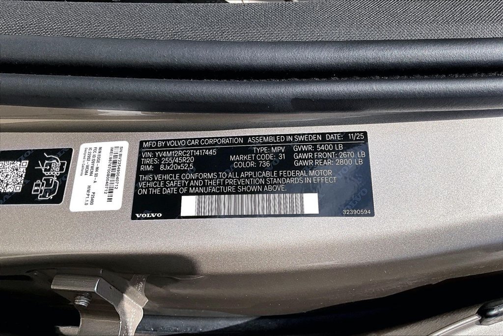 Certified 2026 Volvo XC60 B5 Plus AWD/4WD image 45