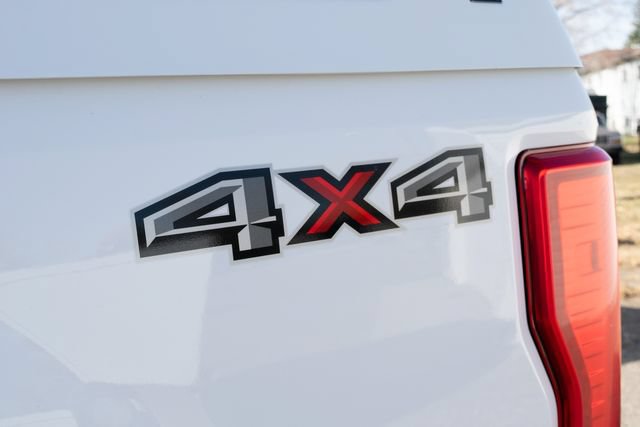 Used 2019 Ford F250 XLT w/ Camper Package AWD/4WD image 10