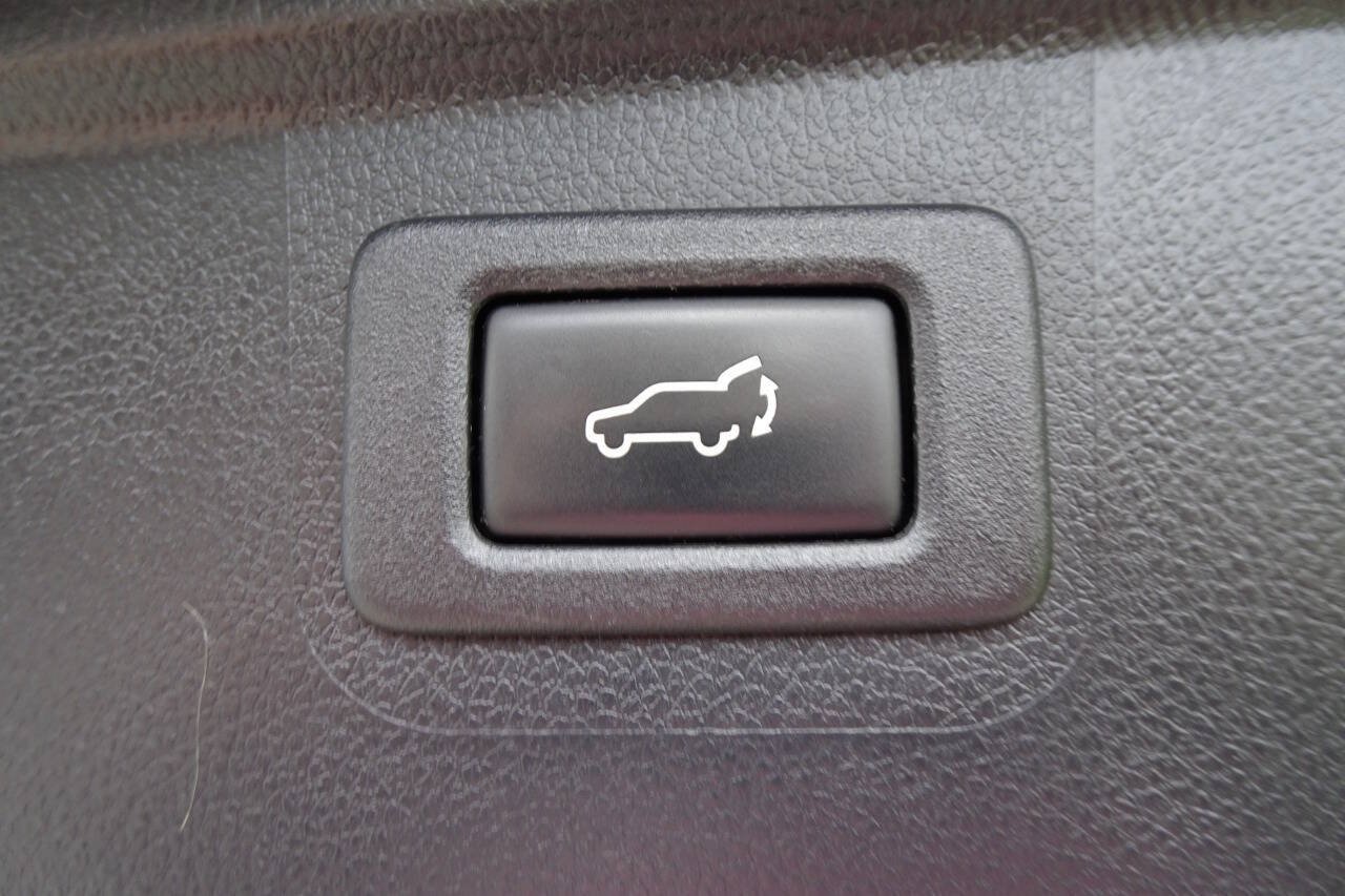 Used 2015 Subaru Outback 2.5i Premium AWD/4WD image 10