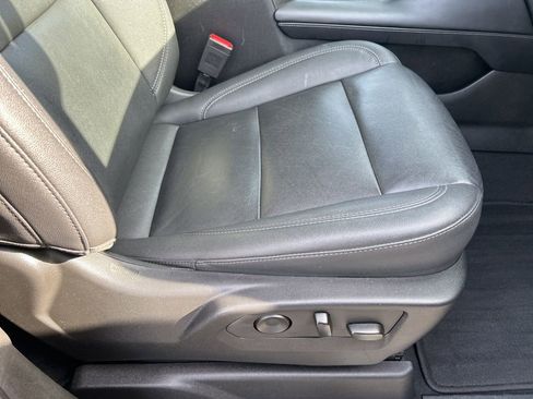 Used 2023 Chevrolet Tahoe LT image 48