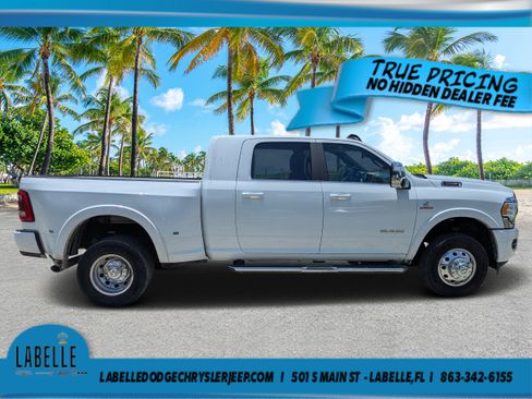 Used 2023 RAM 3500 Limited AWD/4WD image 2