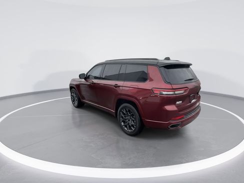 Used 2024 Jeep Grand Cherokee L Summit image 14