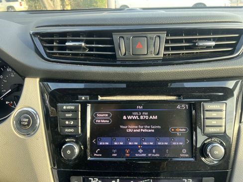 Used 2019 Nissan Rogue Sport SL image 11