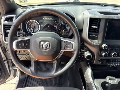 Used 2022 RAM 1500 Big Horn AWD/4WD image 26