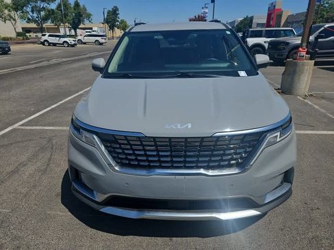 Used 2022 Kia Carnival SX FWD image 2