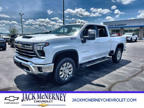 Used 2024 Chevrolet Silverado 2500 LTZ w/ LTZ Plus Package AWD/4WD image 1
