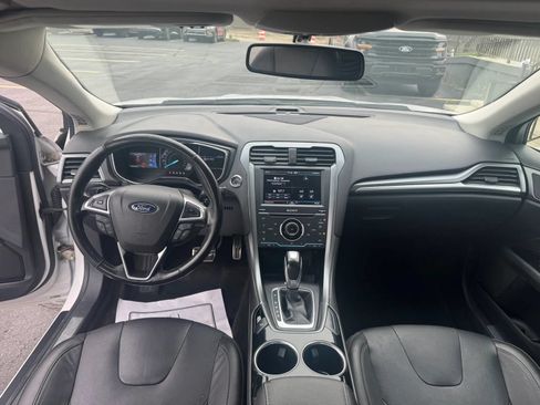 Used 2013 Ford Fusion Titanium AWD/4WD image 9