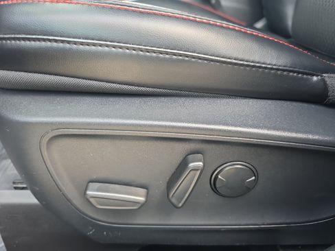 Used 2024 Ford Escape ST-Line AWD/4WD image 24