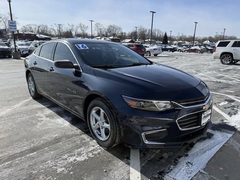 Certified 2016 Chevrolet Malibu LS image 3