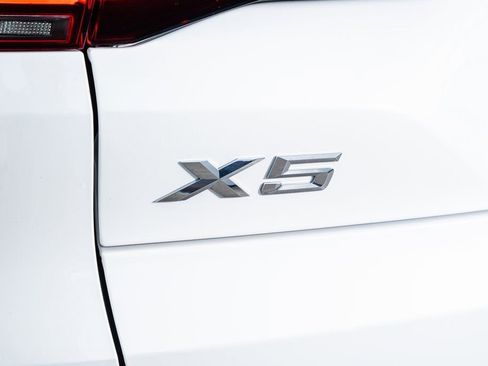 Used 2023 BMW X5 sDrive40i w/ Executive Package image 25