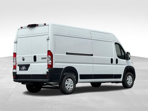 New 2026 RAM ProMaster 2500 w/ Quick Order Package 22G SLT FWD image 7