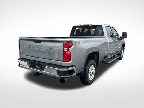 Certified 2025 Chevrolet Silverado 2500 LT w/ Safety Package image 8