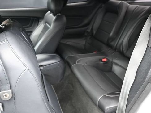 Used 2018 Ford Mustang GT Premium w/ Equipment Group 401A RWD image 13