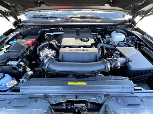 New 2025 Nissan Frontier PRO-4X image 11