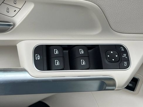 Certified 2026 Mercedes-Benz GLB 250 image 16