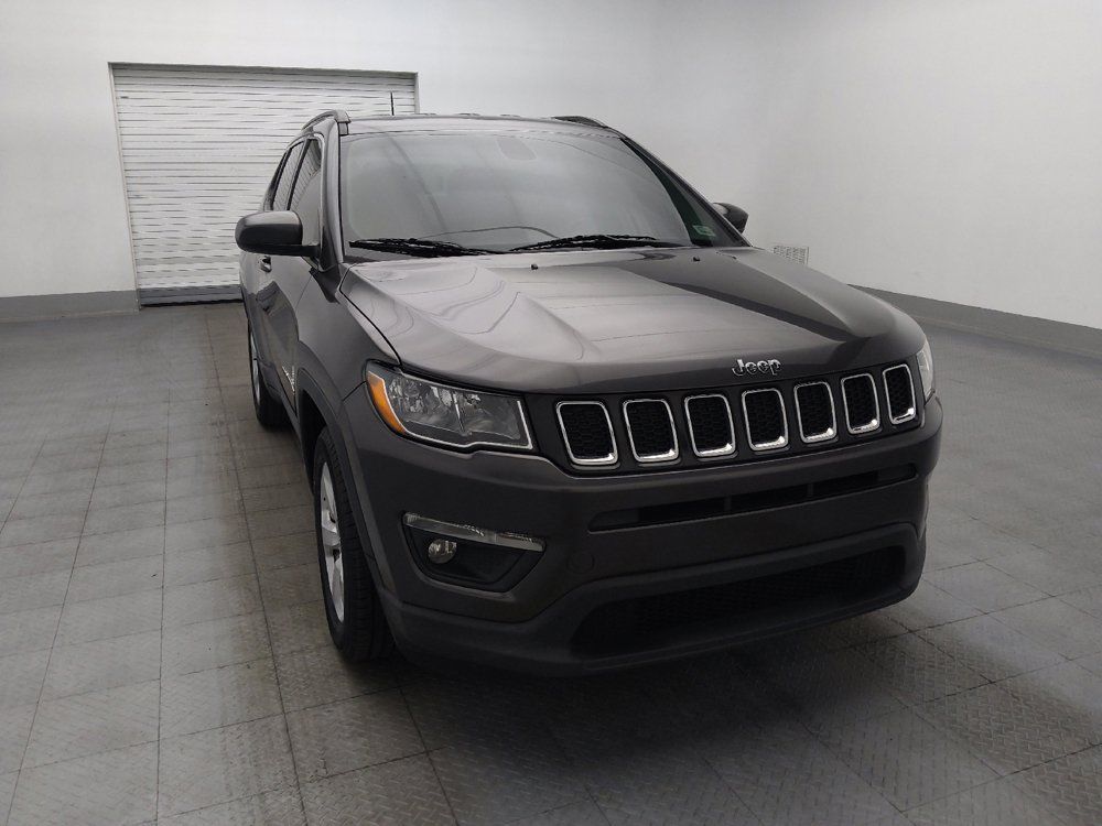 Used 2020 Jeep Compass Latitude FWD image 14