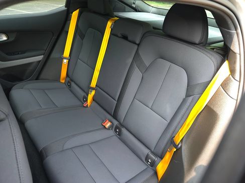 Used 2022 Polestar Polestar 2 w/ Performance Package AWD/4WD image 14