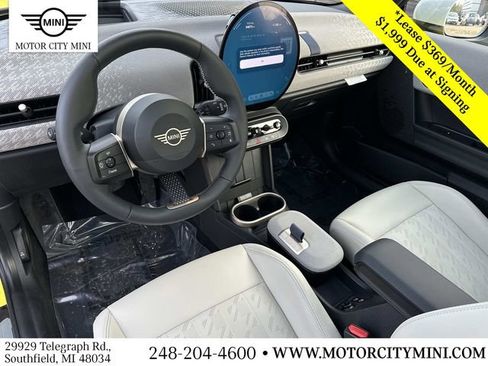 Certified 2025 MINI Cooper S image 17