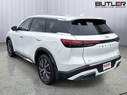 Used 2023 INFINITI QX60 Sensory w/ Cargo Package AWD/4WD image 4