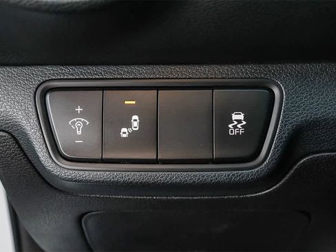 Used 2023 Kia Forte LXS w/ LXS Technology Package image 23