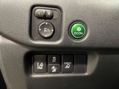 Used 2023 Honda Ridgeline Sport image 16