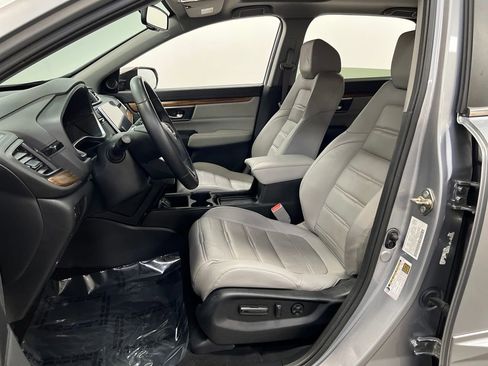 Used 2017 Honda CR-V Touring image 12