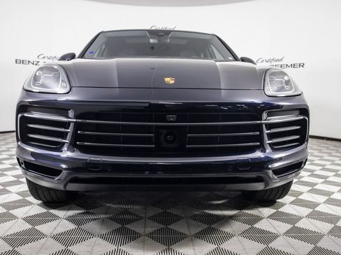 Used 2023 Porsche Cayenne Coupe AWD/4WD image 5