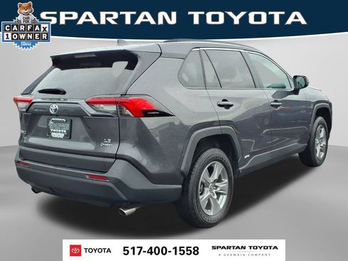 Used 2025 Toyota RAV4 LE AWD/4WD image 6
