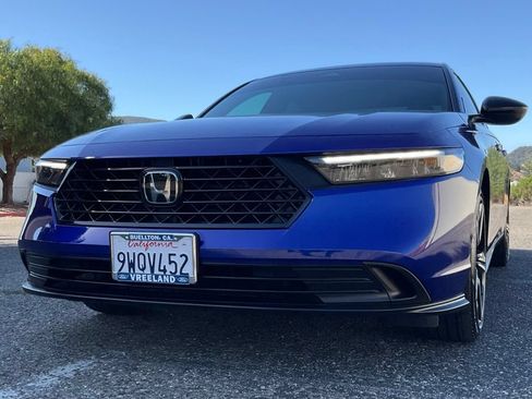 Used 2025 Honda Accord Sport image 47
