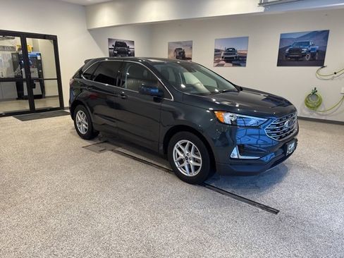 Used 2022 Ford Edge SEL w/ Convenience Package image 1