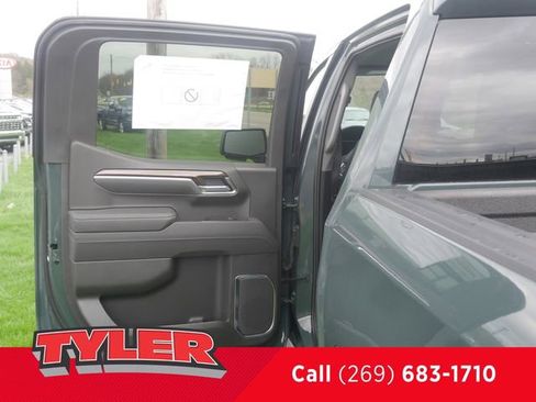 New 2026 Chevrolet Silverado 1500 LT Trail Boss w/ Safety Package image 20